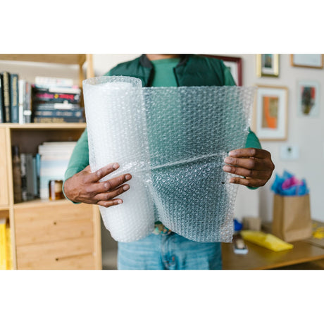 Image de films bulles et mousses de protection haute résistance pour emballer et sécuriser vos objets fragiles lors de déménagements – DressingMalin.fr