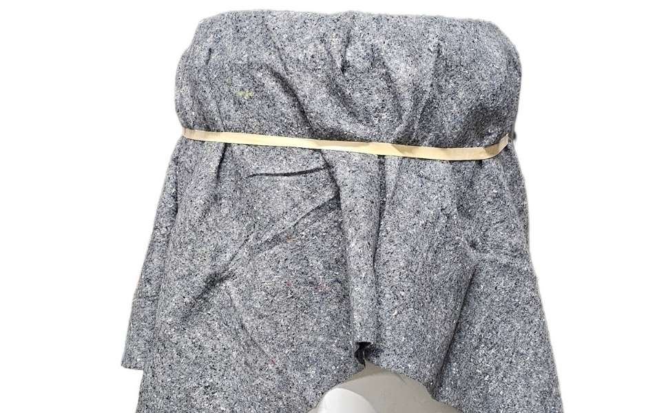 Bracelet caoutchouc 40cm x 22mm x 2mm, idéal pour attacher, fixer et sécuriser divers objets lors du transport, du stockage ou du déménagement.