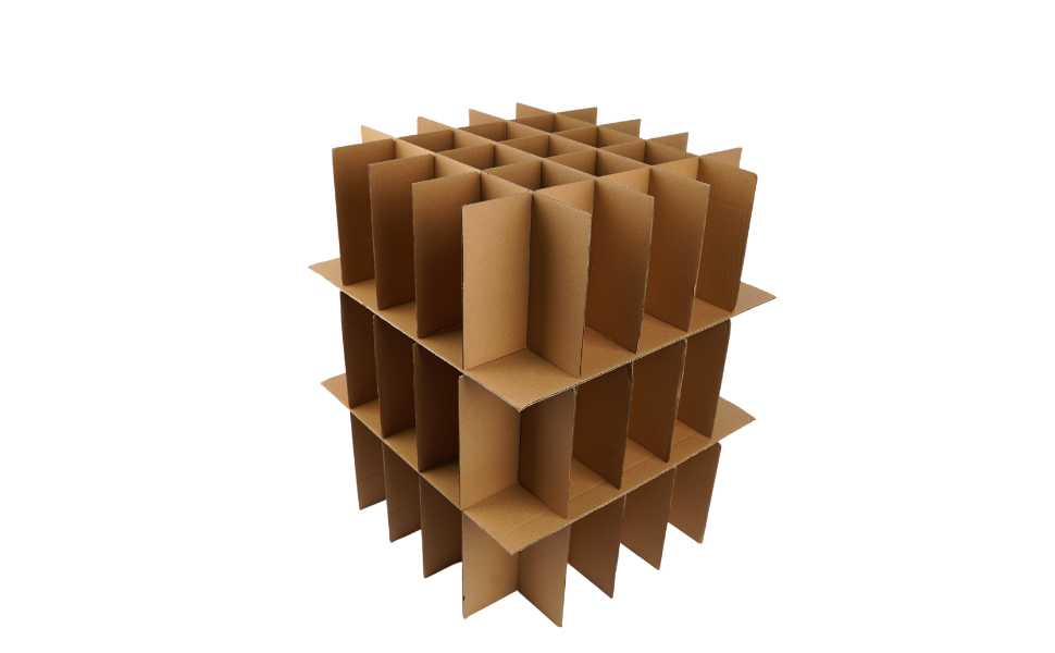 Séparateur en carton pour 75 verres avec calage individuel, inséré dans un carton grand format.